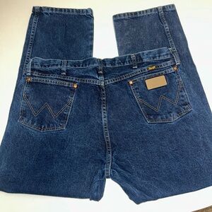 Men’s WRANGLER® COWBOY CUT® ORIGINAL FIT JEAN dark stone wash 40x30 NWOT